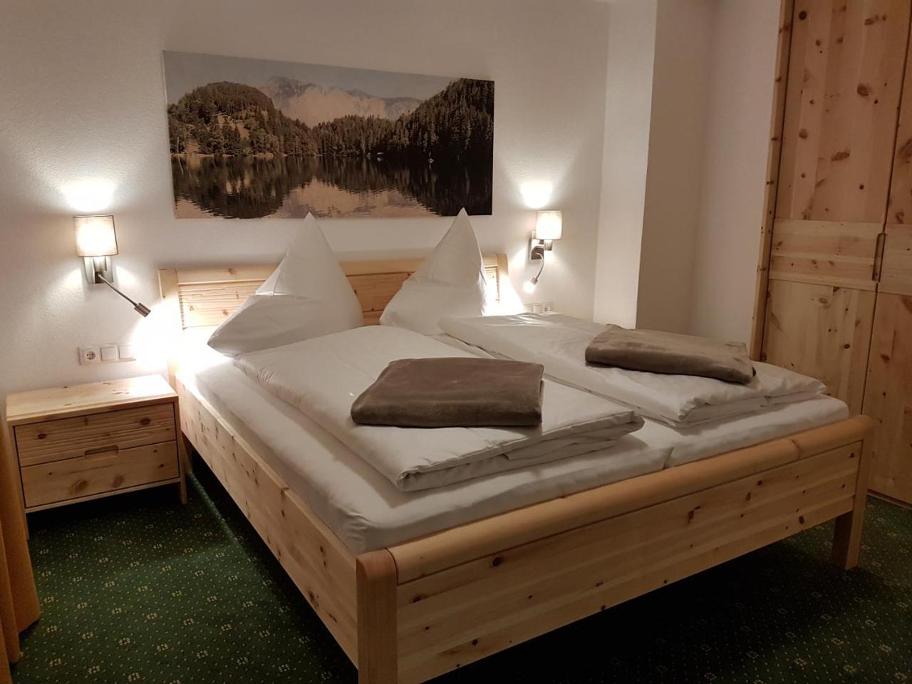 Haus Alpengluehn Hotel Заутенс Екстериор снимка